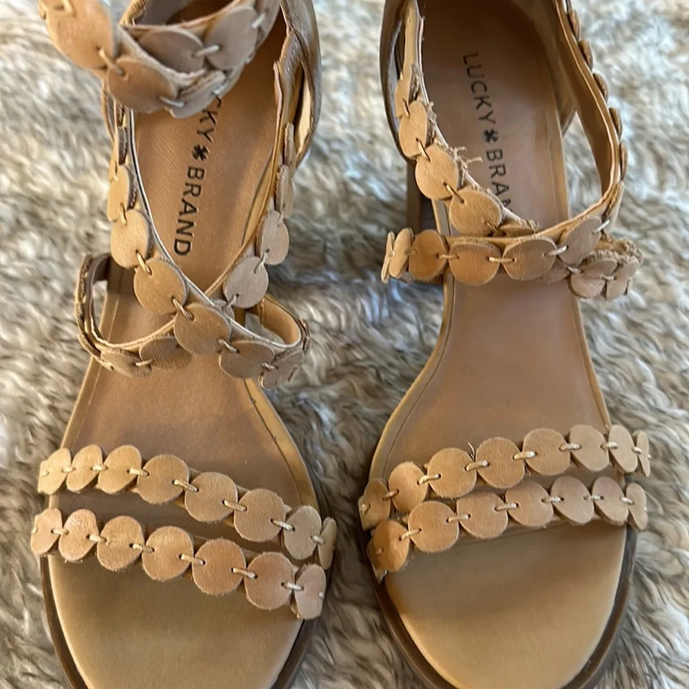 Lucky Brand Leather Heels - Picture 6 of 7